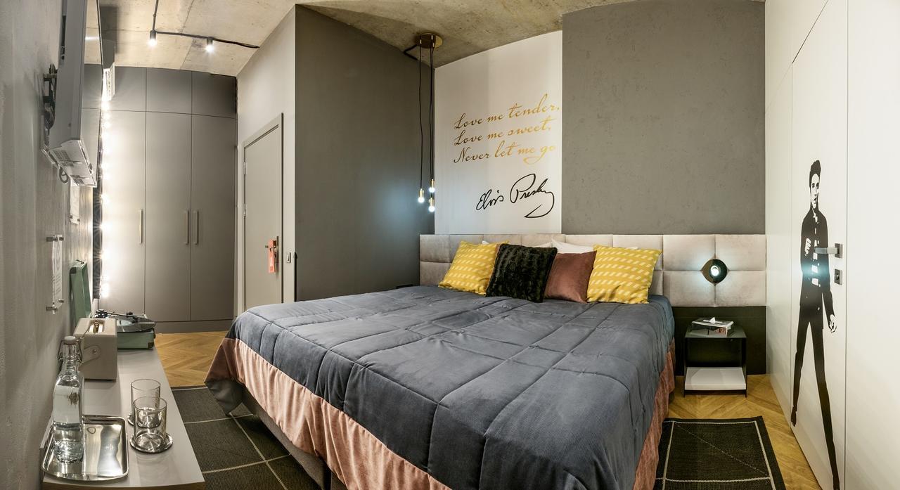 Design-Hotel Rooms And Rumors Oldenburg Bagian luar foto