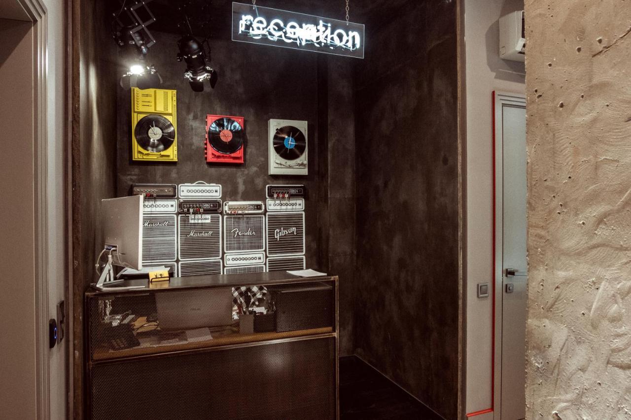 Design-Hotel Rooms And Rumors Oldenburg Bagian luar foto