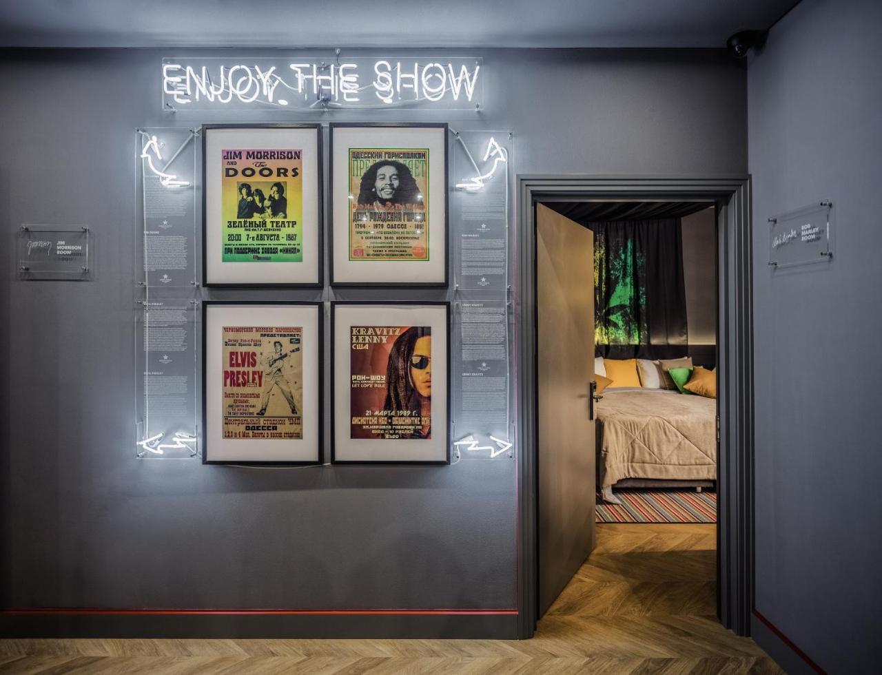 Design-Hotel Rooms And Rumors Oldenburg Bagian luar foto